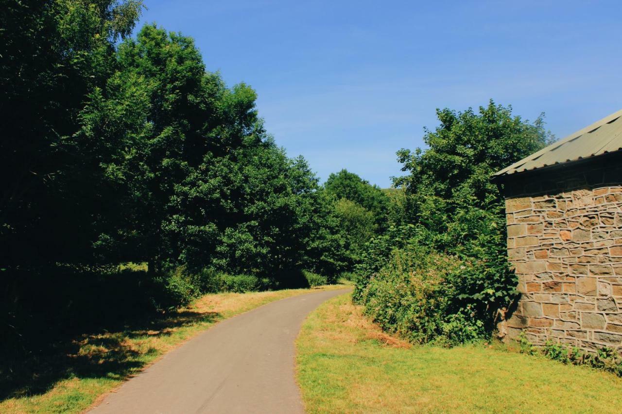 Taff Trail Bunkhouse Apartment Merthyr Tydfil Bagian luar foto